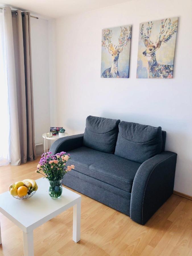 Bertom Krakow Apartaments Czerwone Maki Esterno foto